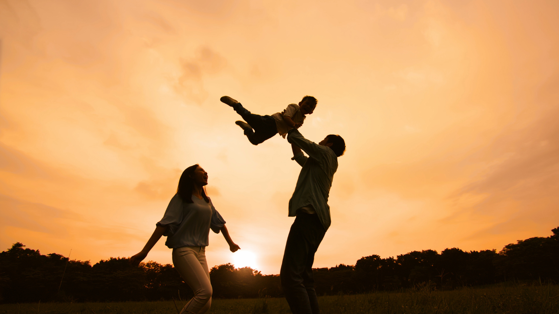 Władza rodzicielska – czym jest, kto ją sprawuje i czym różni się od kontaktów z dzieckiem?